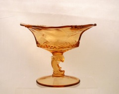 #1519 Waverly Footed Oval Comport, Amber, 1940-1955