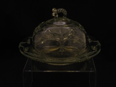 #1280 Winged Scroll, Covered Butter, Canary, 1898-1900