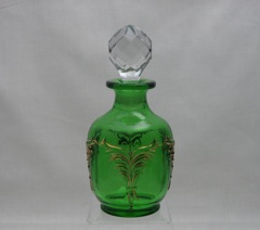 #1280 Winged Scroll, Cologne, Emerald with gold decoration, 1898-1902