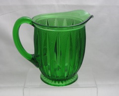 #150 Pointed Oval in Diamond Point, Jug, Emerald, 1896-1902
