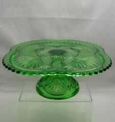 #1255 Pineapple and Fan, Cake Stand, Emerald, 1898-1902