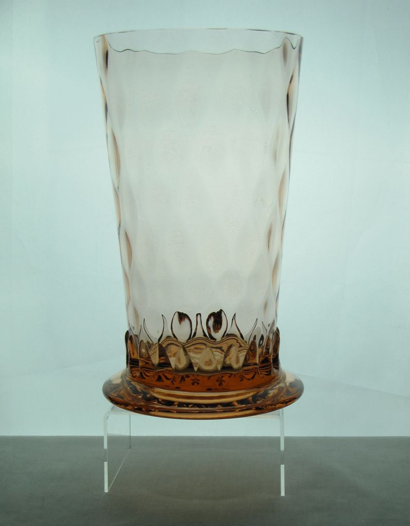 #4206 Optic Tooth Vase, 12 inch, Diamond Optic, Flamingo, 1925-1935