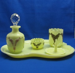 #1280 Winged Scroll 13 in Tray, Cologne, Ash, Cigarette, Ring Holder, Ivorina Verde with gold trim, 1898-1904 