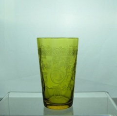 #2401 Oakwood Soda, Tapered with #447 Empress Etch, Diamond Optic, Marigold, 1928-1929